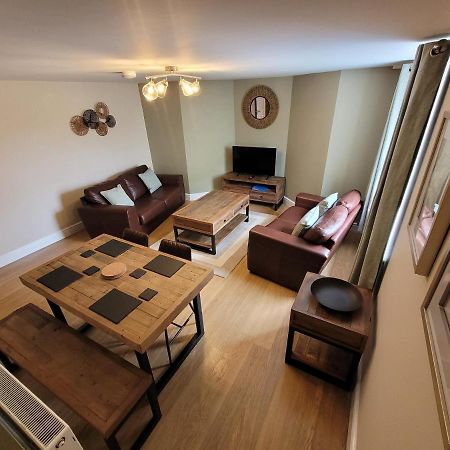 Llys Bach Apartment At Llys Aeron Aberaeron Exterior photo